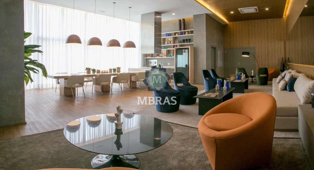 Luxo Contemporâneo: 250m² com Acabamento Premium e Lazer Completo