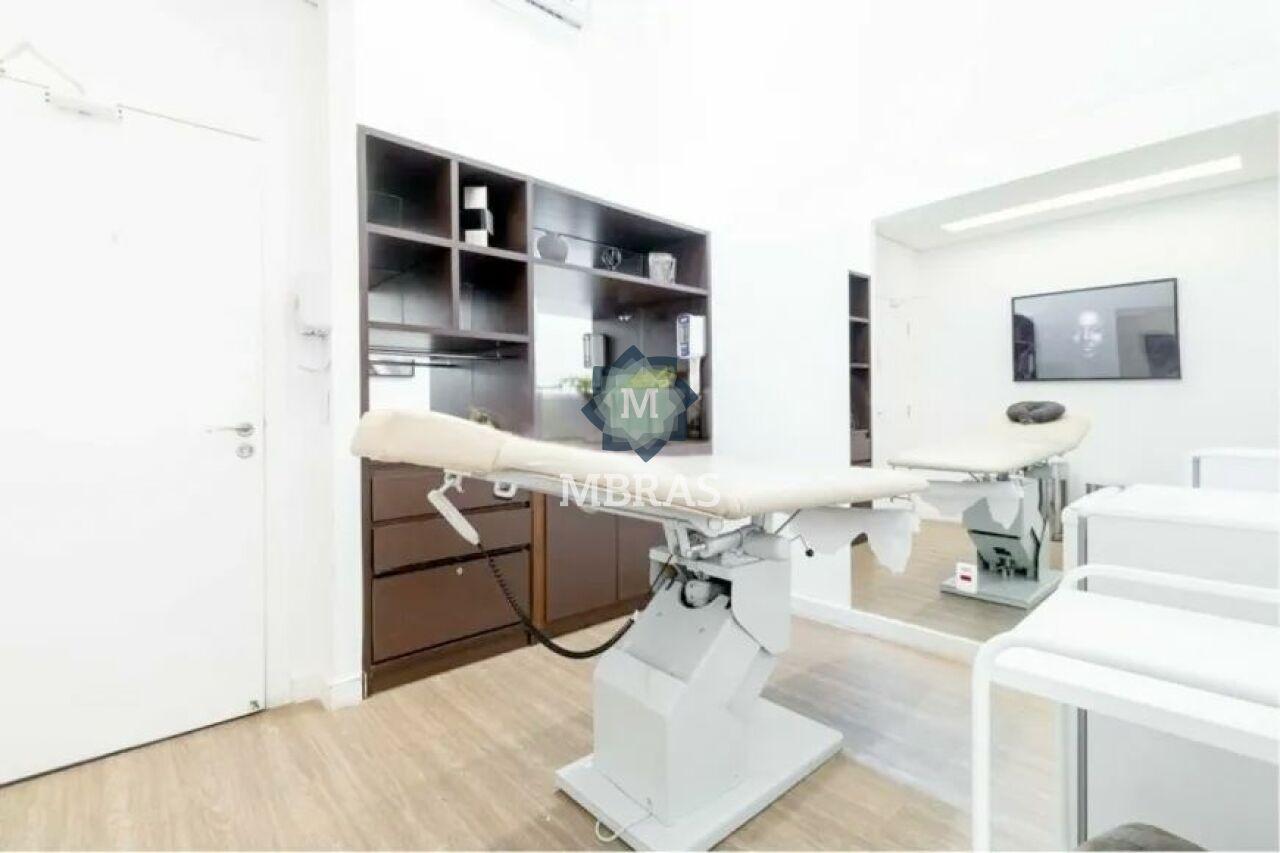 Casa Comercial de Alto Padrão no Jardim Europa | 8 Salas | 6 Vagas