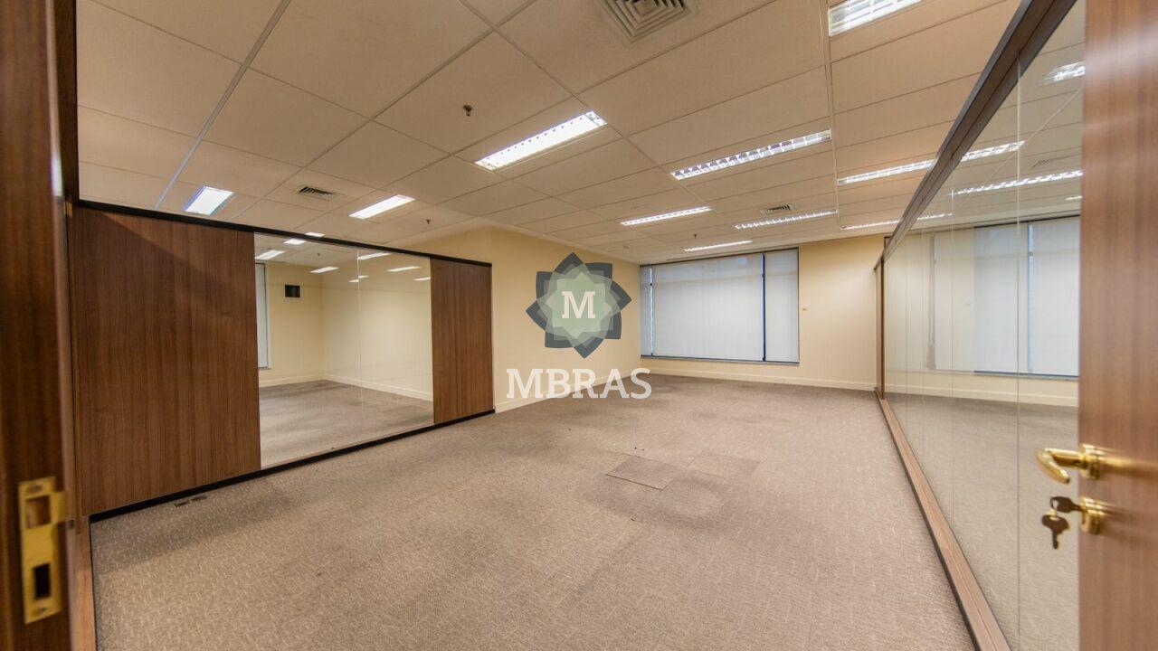 Laje comercial em Edificio Comercial Classe A ao lado estação moema de metrô