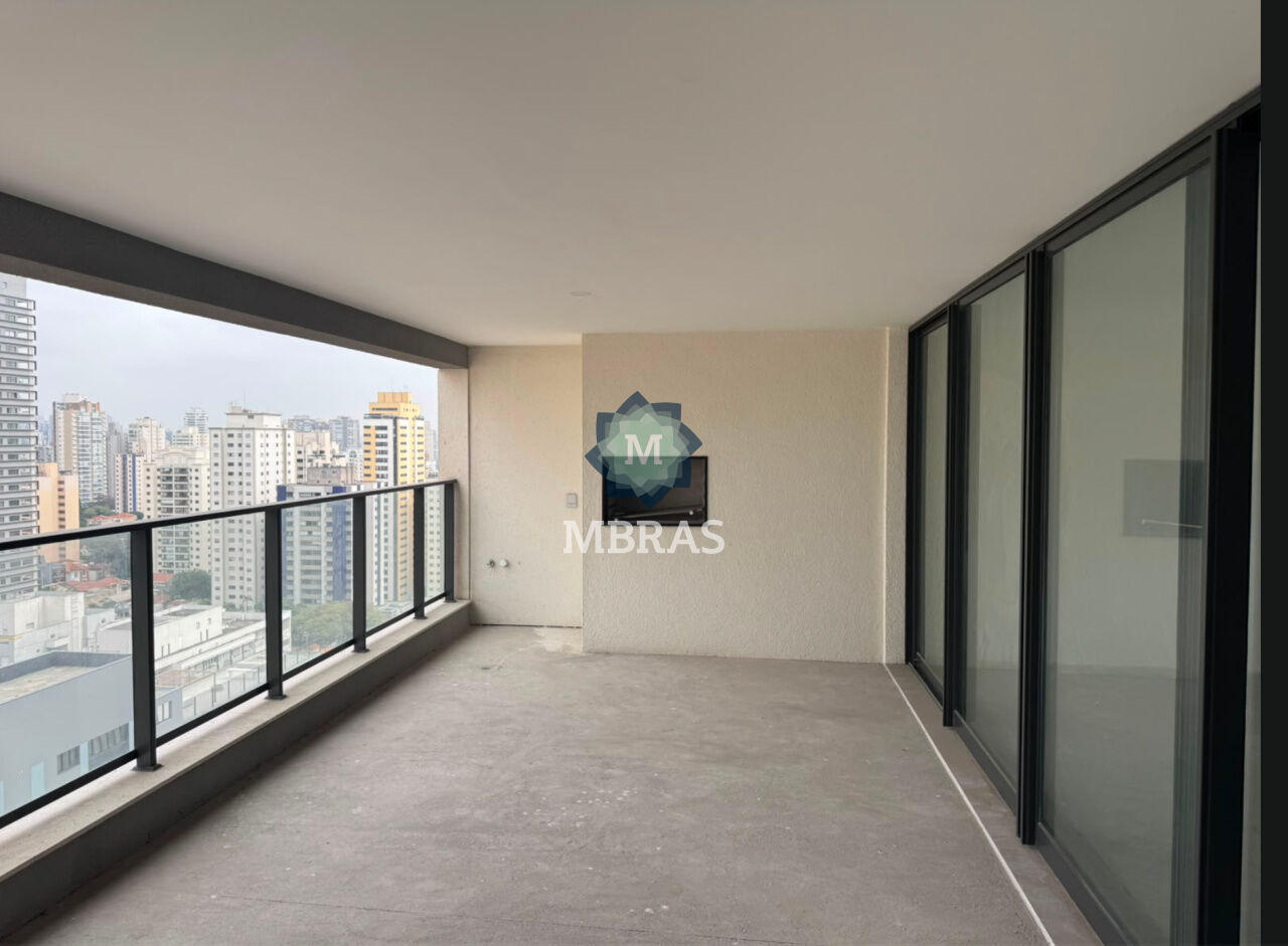 Apartamento novo com infraestrutura de clube