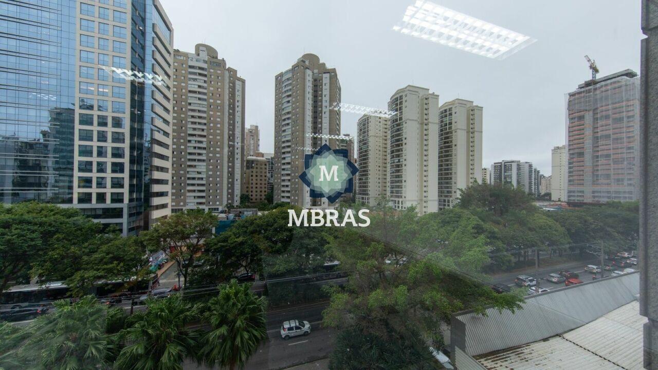 Laje comercial de 381m² em Edificio Comercial Classe A ao lado estação moema de metrô