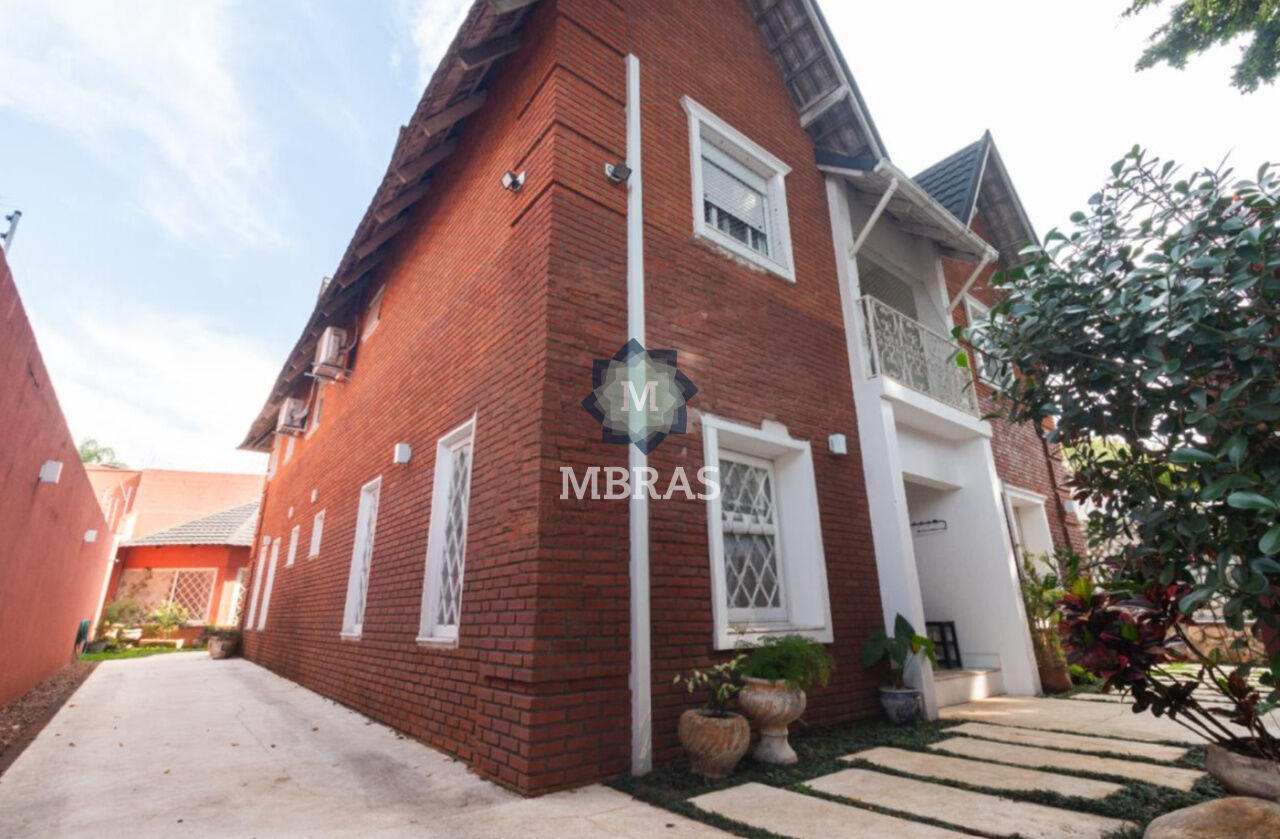 Casa de Alto Padrão em Região Nobre