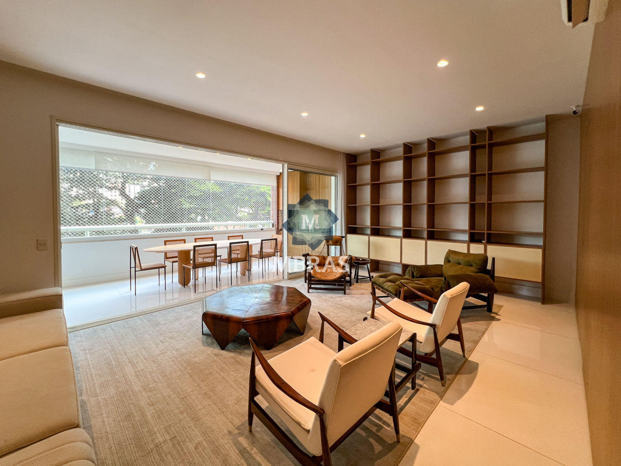 Lindo Apartamento | Lindenberg | Itaim Bibi