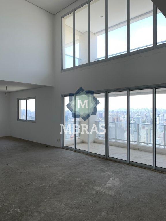 Belíssima cobertura com vista 360º no Campo Belo