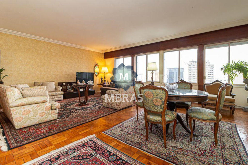 APTO MORRO DOS INGLESES | 3 SUÍTES | 2 VAGAS | 214M²