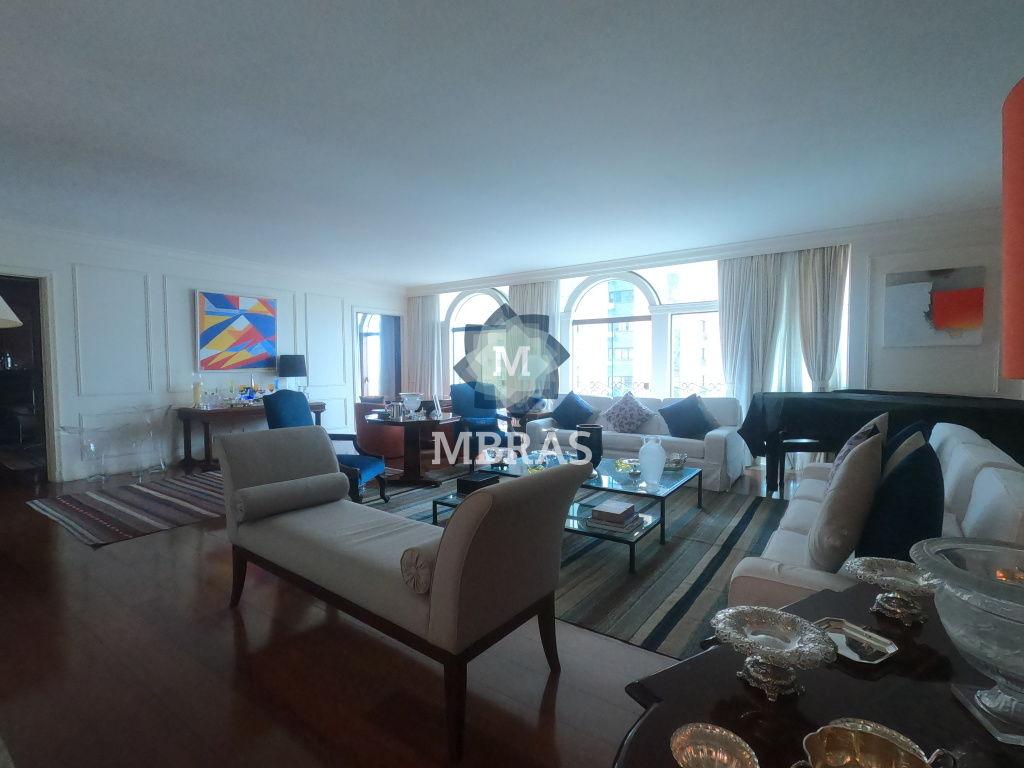 LINDENBERG COM MUITO ESTILO E LUXO EM EXCELENTE LOCALIZAÇÃO NO JARDINS
