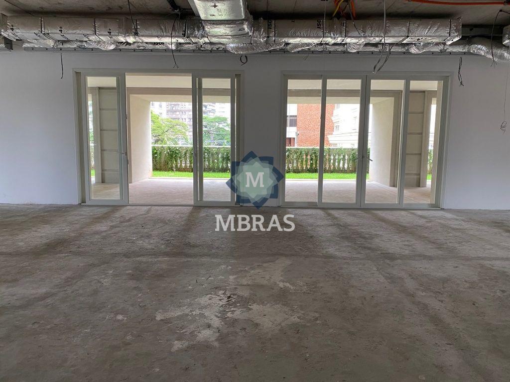 Apartamento garden no empreendimento mais exclusivo de São Paulo / Jardim Europa