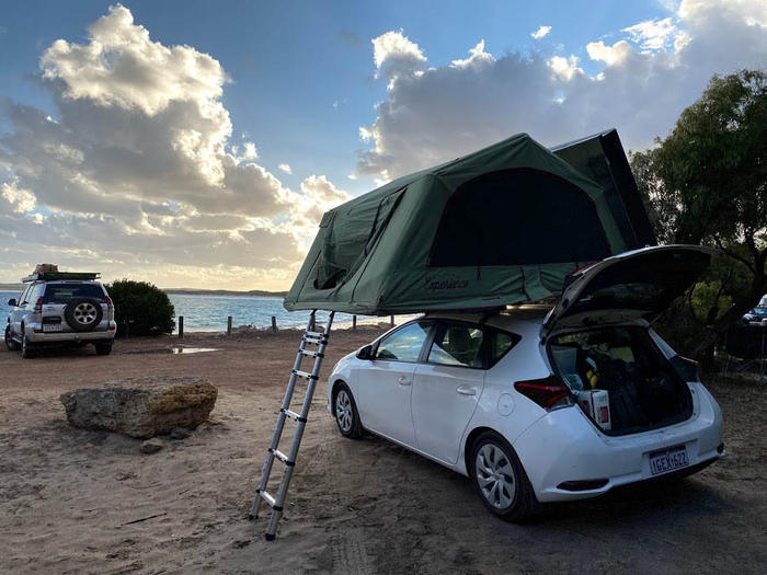 Budget Mini Camper softshell rooftop tent, TAS