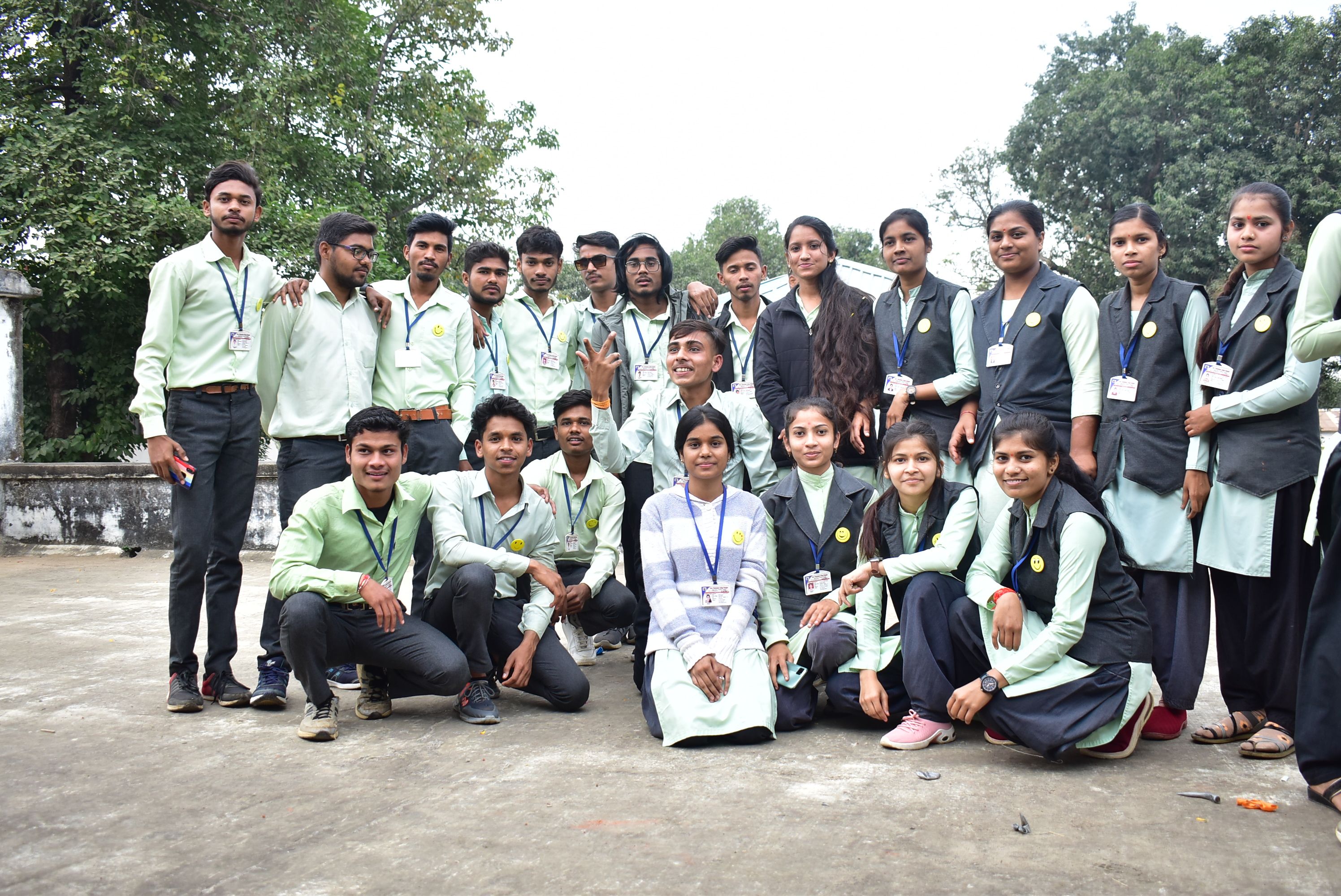 Alumnies