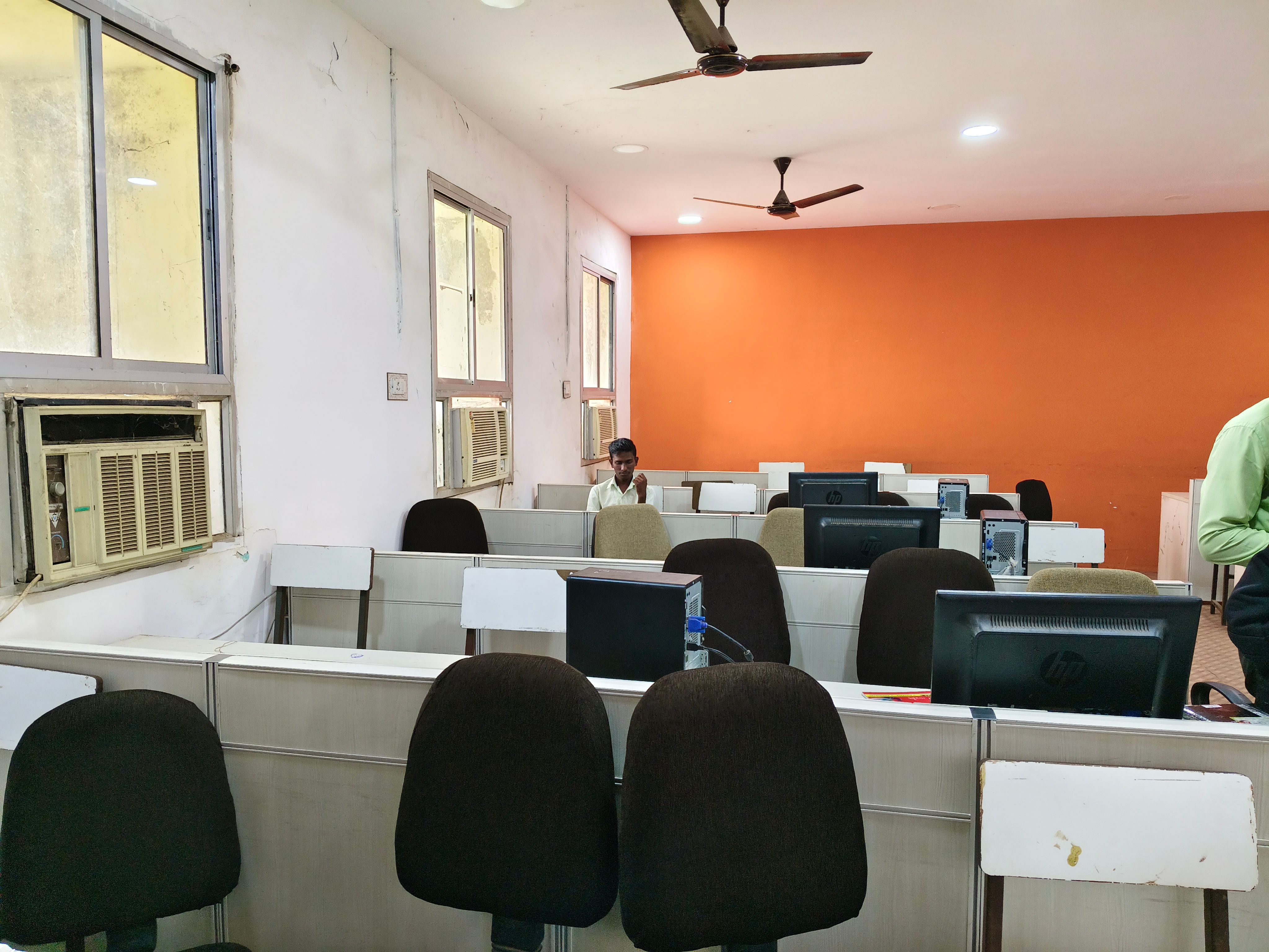 Seminar gallery image