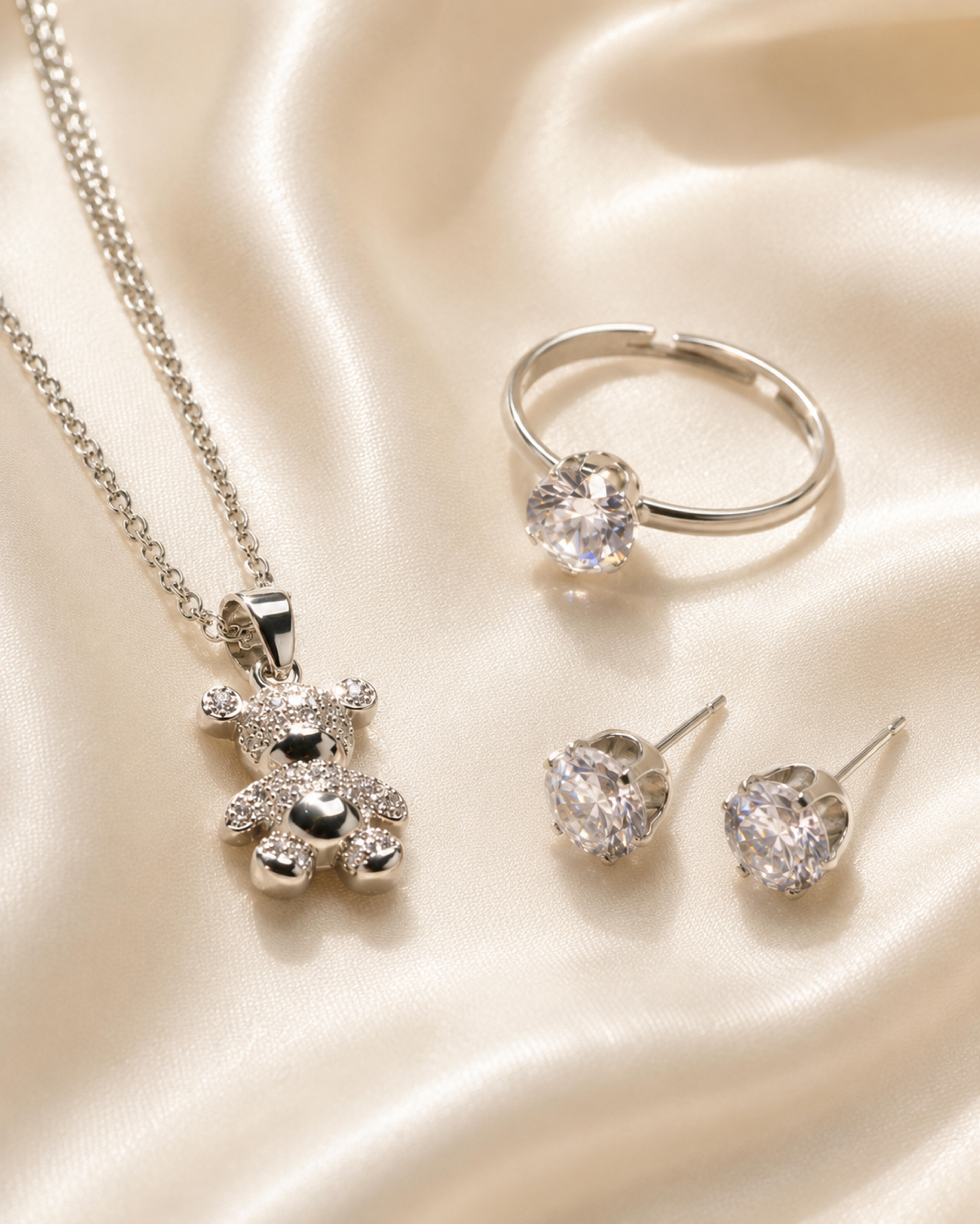 Argent Teddy Pleated Bear Jewelry Set