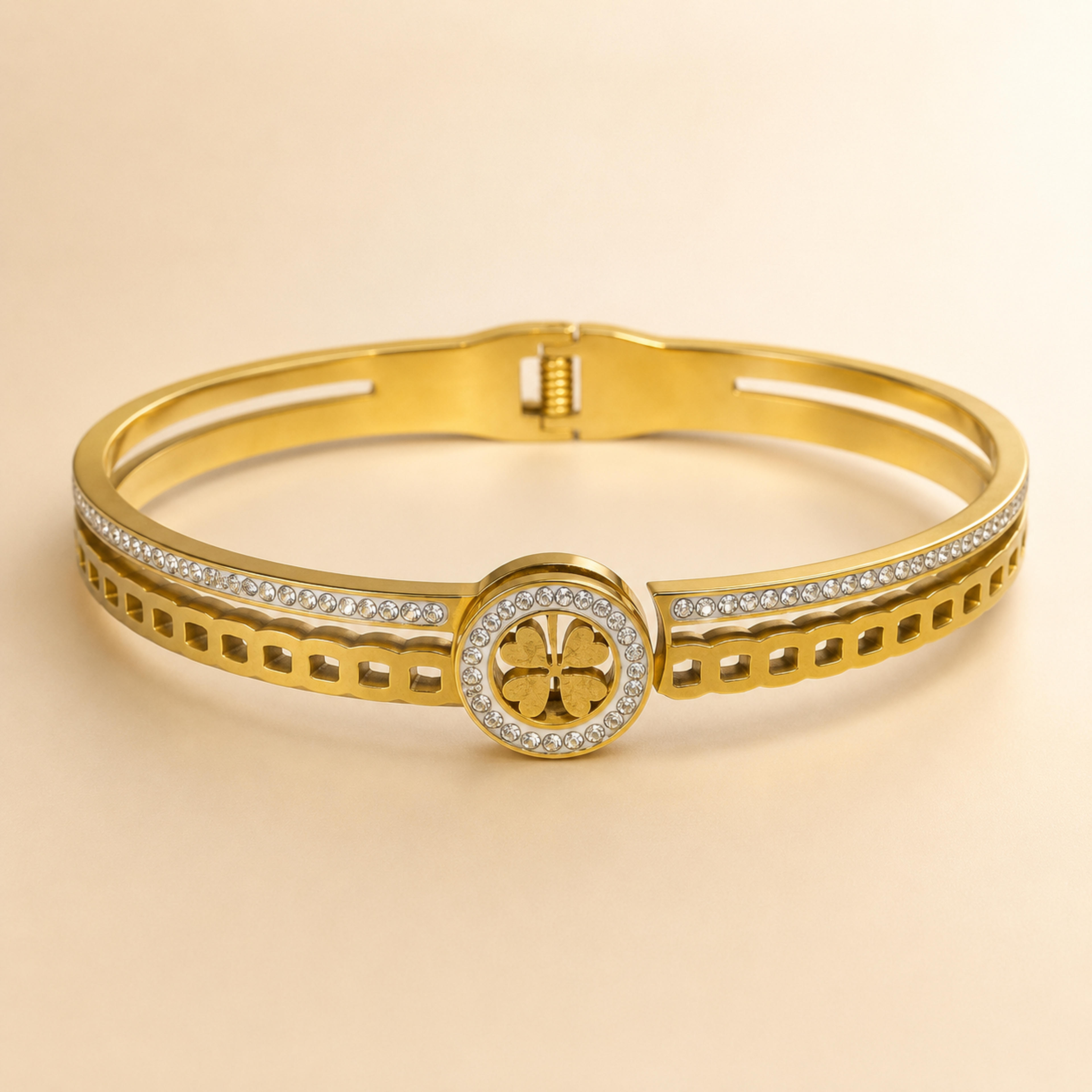 Serene Trinity Golden Clove Handcuff
