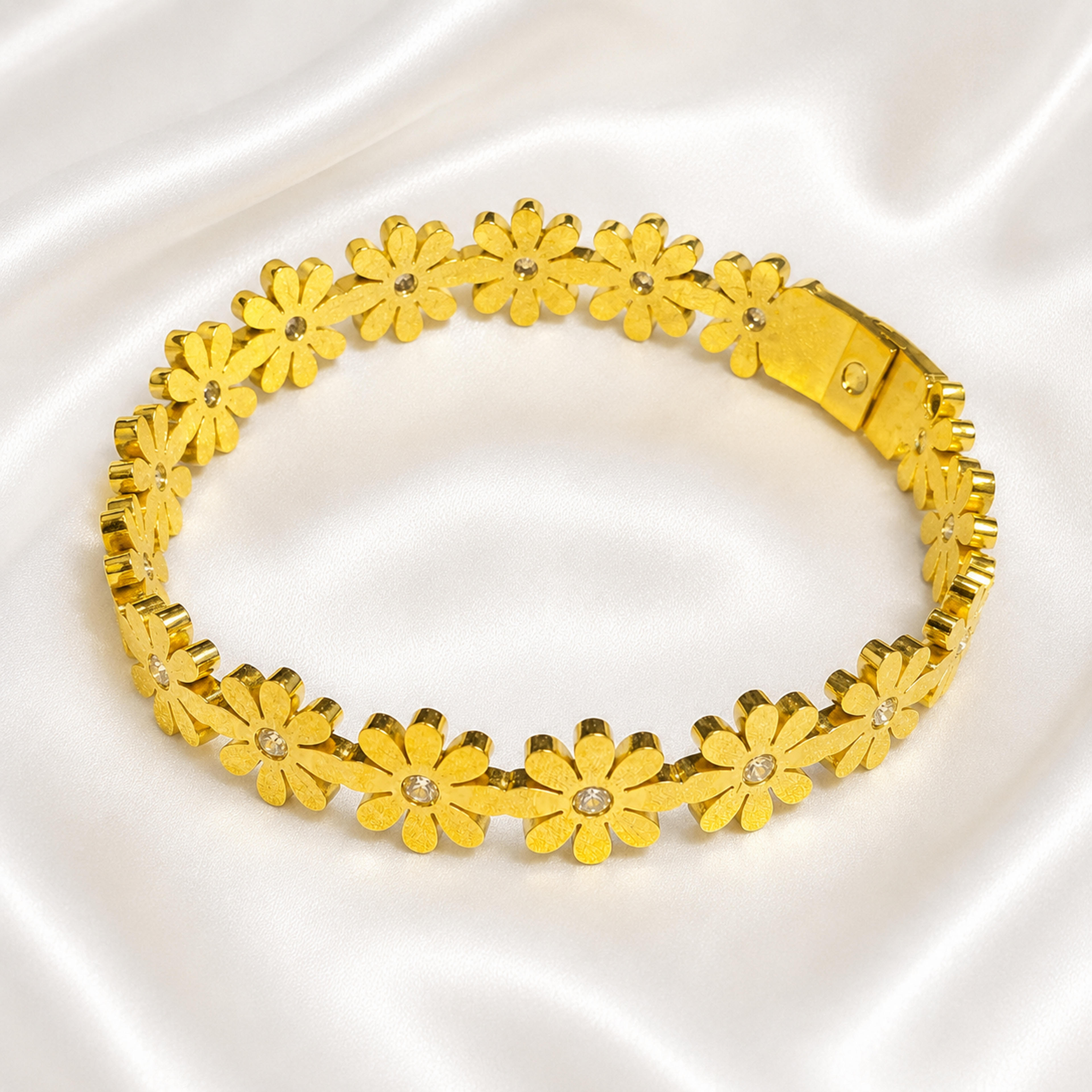 Pearl Blossom Spiral Hand Cuff