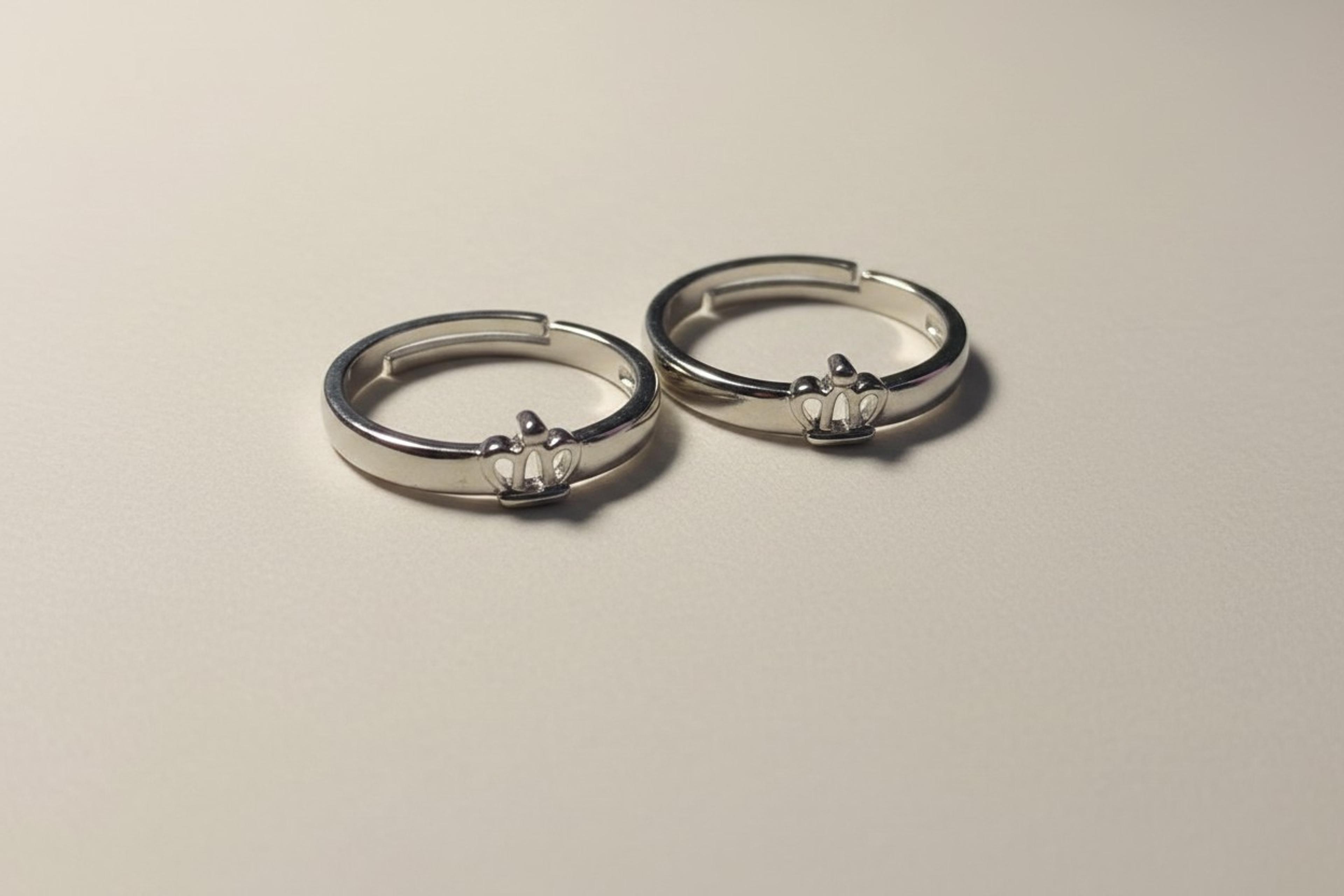 Silver-Crown Couple’s Ring 