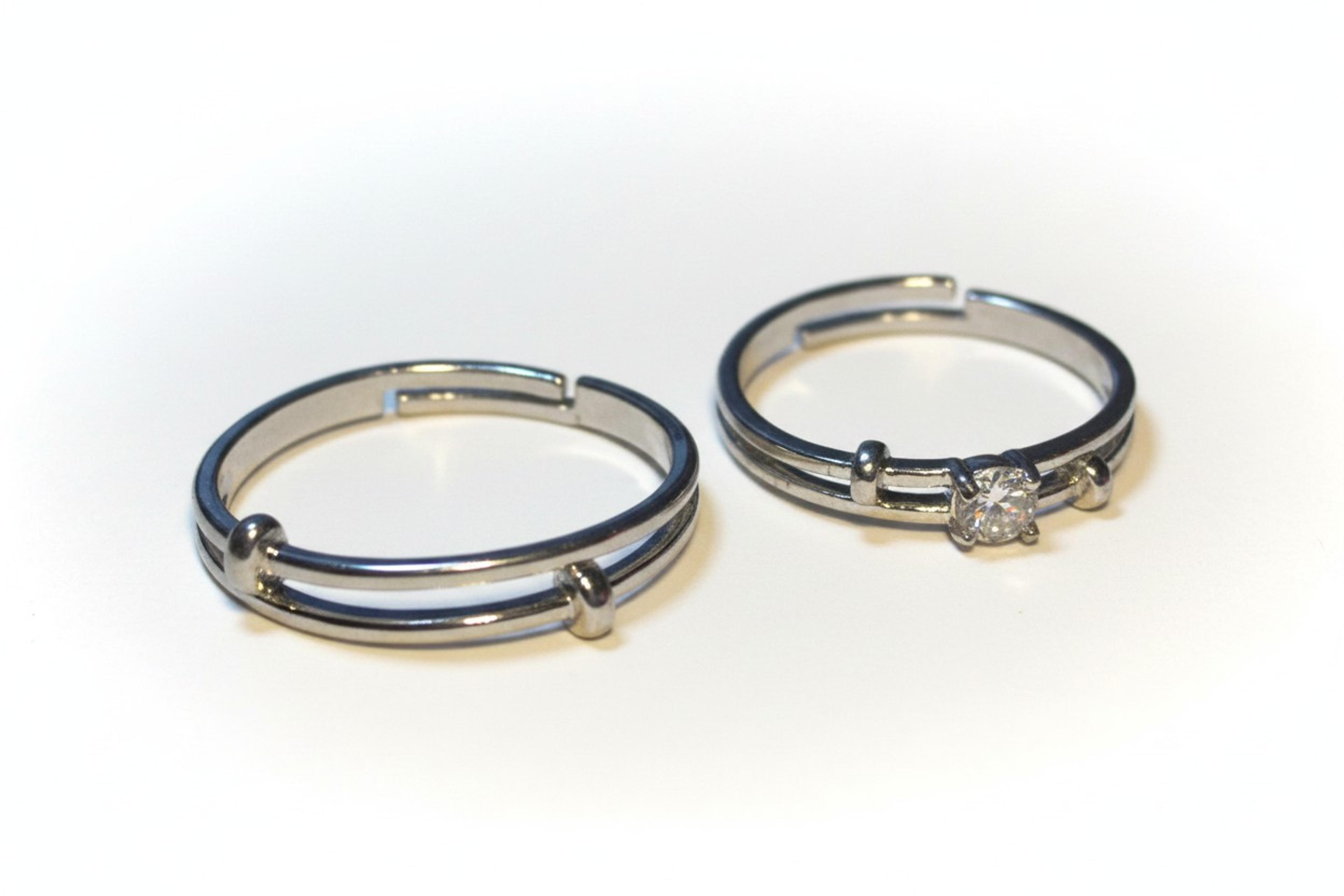 Parallel Band Stainless Steel Couple’s Ring Set