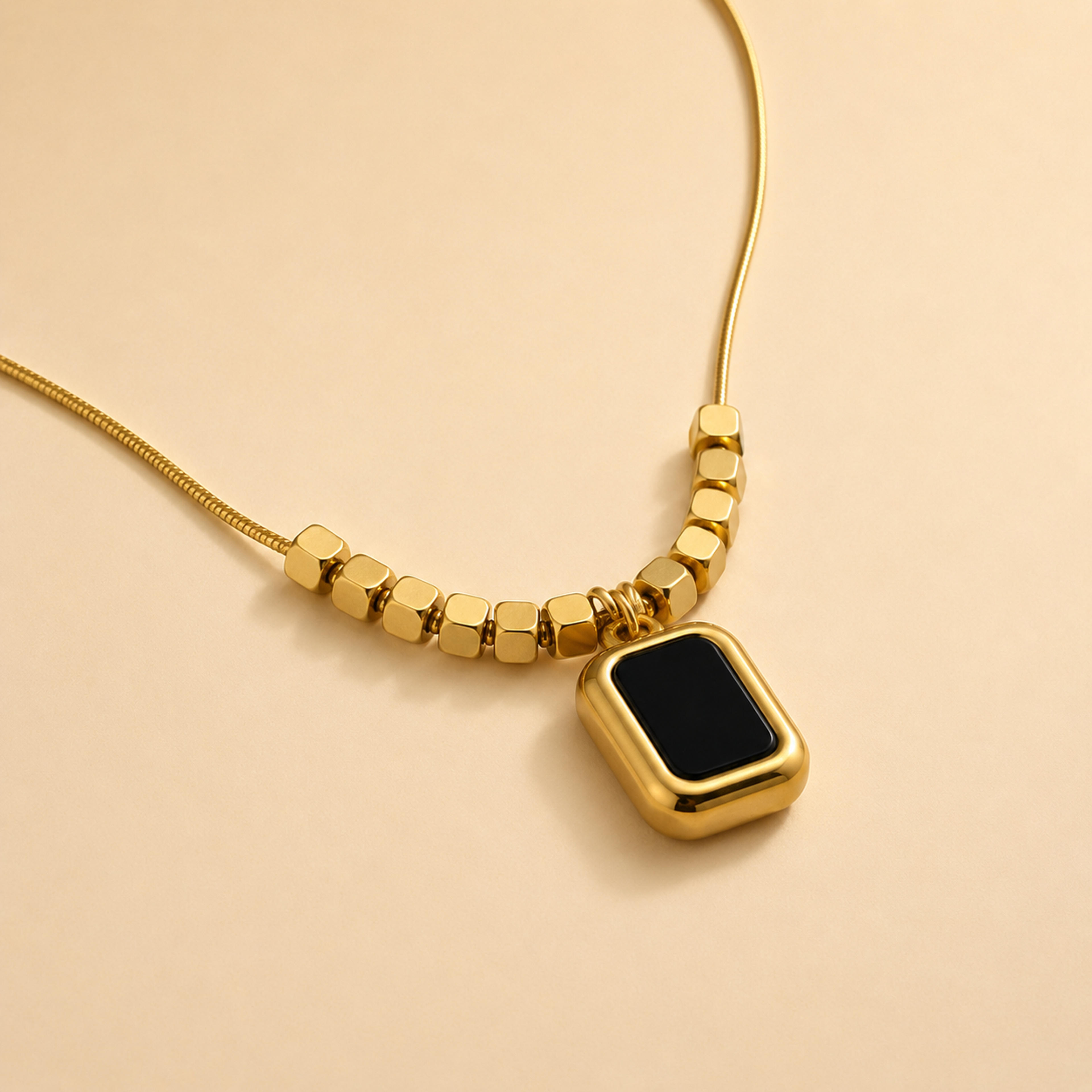 Empire Onyx Round Roman Numeral Pendant Necklace