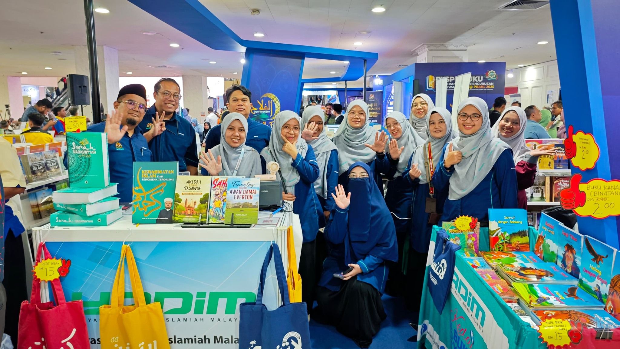 PROGRAM PENERBITAN - PERJUMPAAN UNIT MAJALAH BERSAMA YBM PBAKL2025 - Gambar 3
