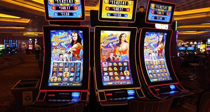 https://ik.imagekit.io/yaji7j0llf/wonder-woman-slot-machine_IWsPbKEcA.jpg