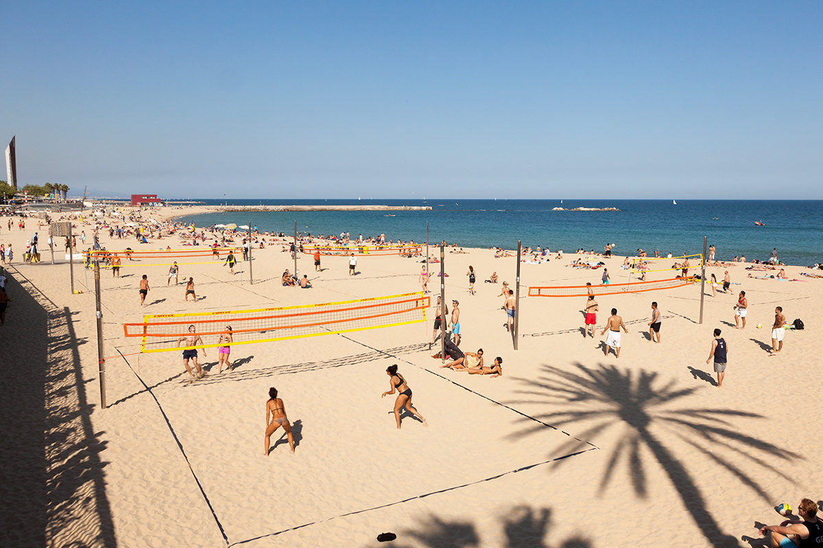 Platja de la Nova Icària By Professional Photographer Yannick Dixon