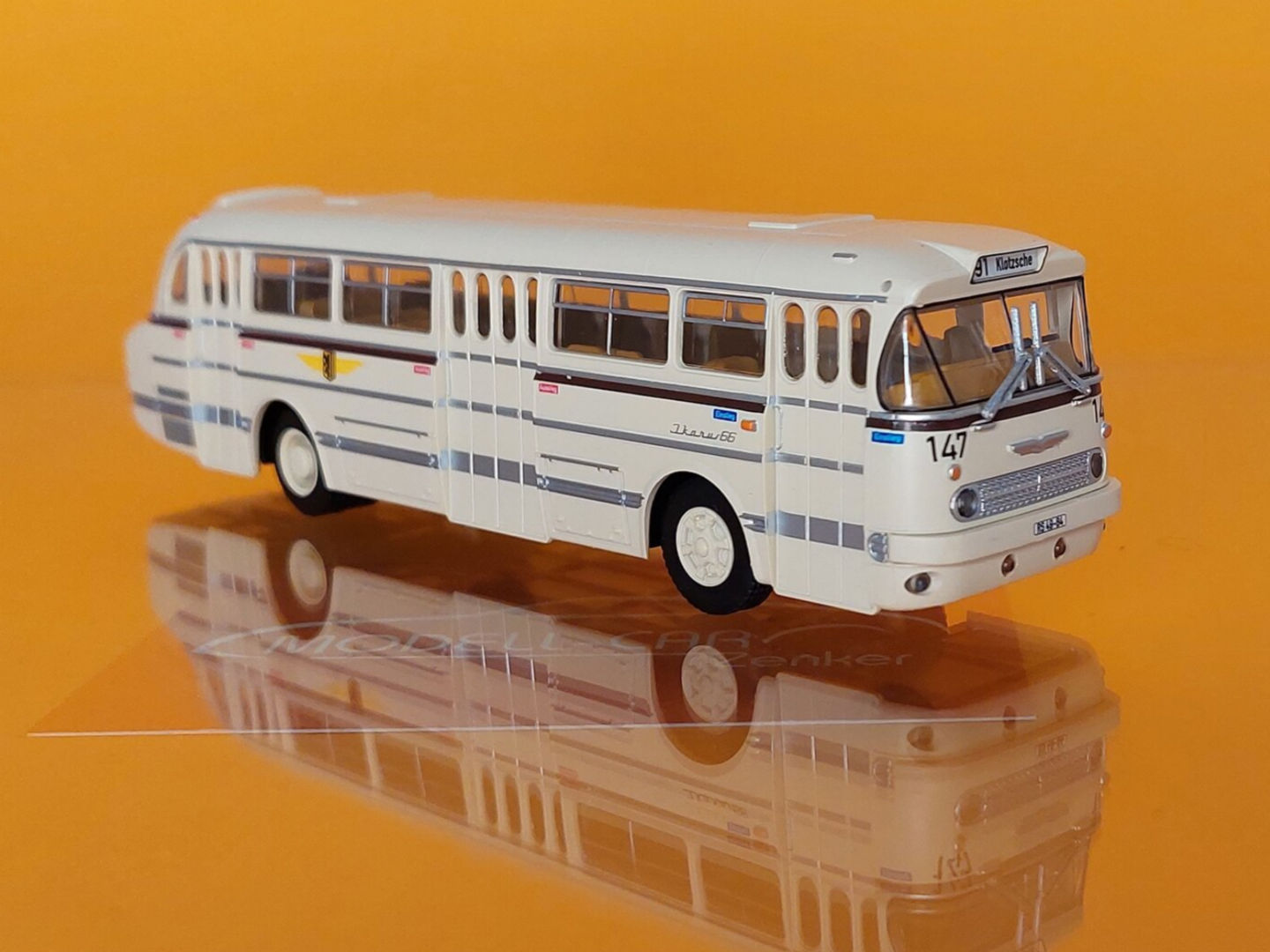 Brekina MCZ 03-262 Ikarus 255.71 Überlandbus VEB Kraftverkehr Dresden Brekina MCZ 03-262 Ikarus 255.71 Überlandbus VEB Kraftverkehr Dresden