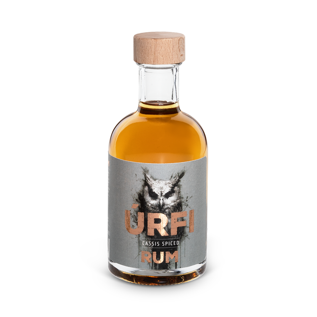 Cassis Spiced Rum 0,2l