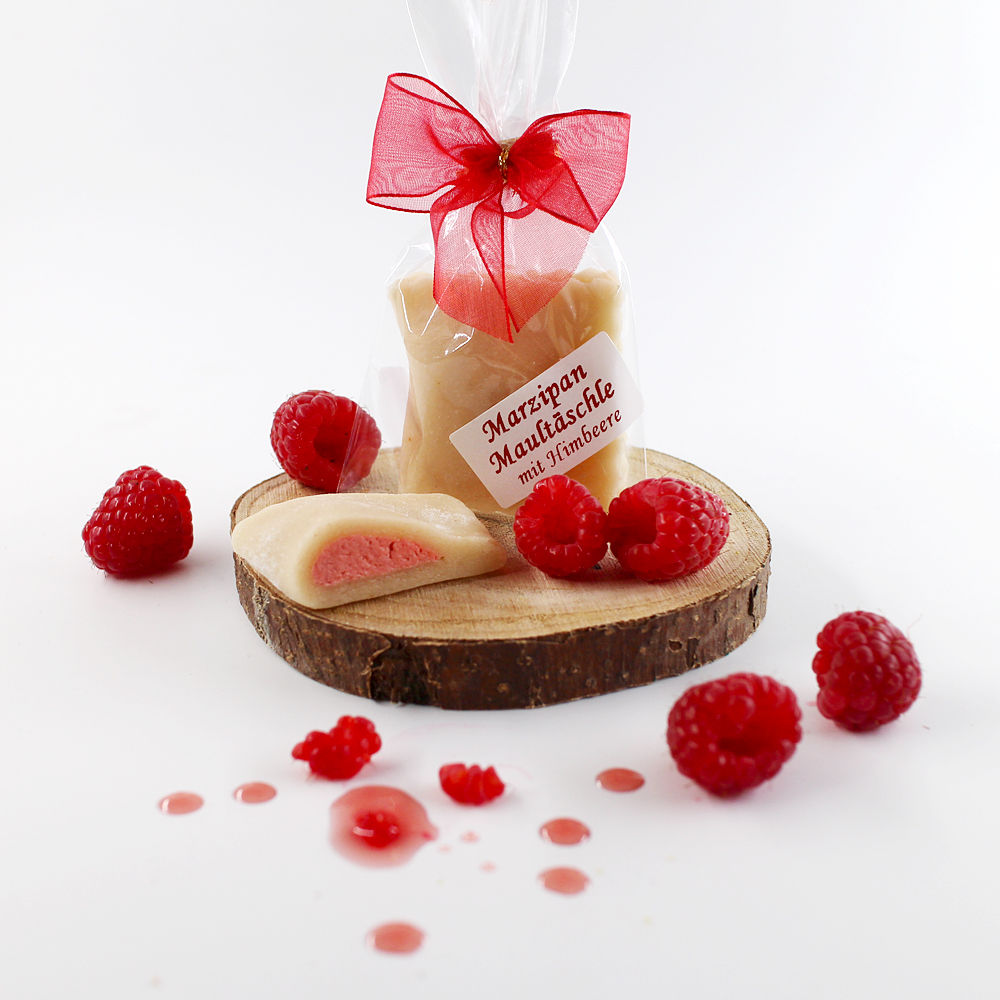 Marzipan-Maultäschle mit Himbeerfüllung