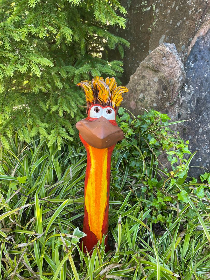 Heckenvogel groß ca. 47cm aus Keramik, rot, Frostsicher, Unikat, Handarbeit, Gartendeko, Hochwertig