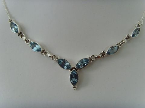 Blautopas - Collier / Navettenform - Silber 925