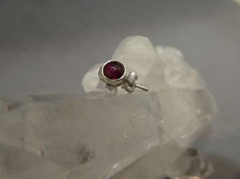 Granat Ohrstecker - Rund - 925'er Silber