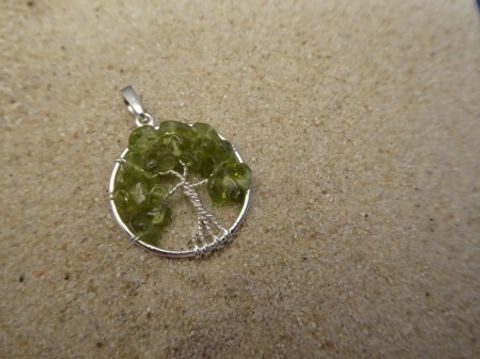 Lebensbaum-Anhänger Peridot / 925'er Silber