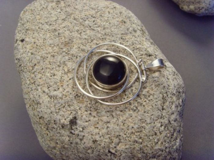 Onyx-Anhänger 3 Ringe - 925'er Silber