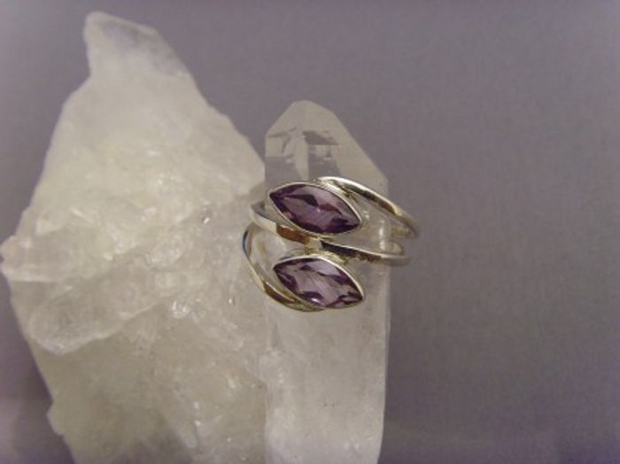 Amethyst - Ring / 925'er Silber / Navettenform