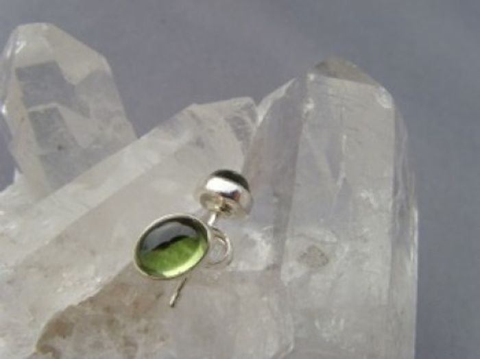 Peridot Ohrstecker - Oval - 925'er Silber