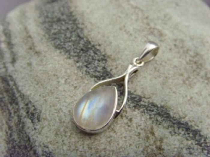 Anhänger weisser Labradorit - 925'er Silber - Tropfenform