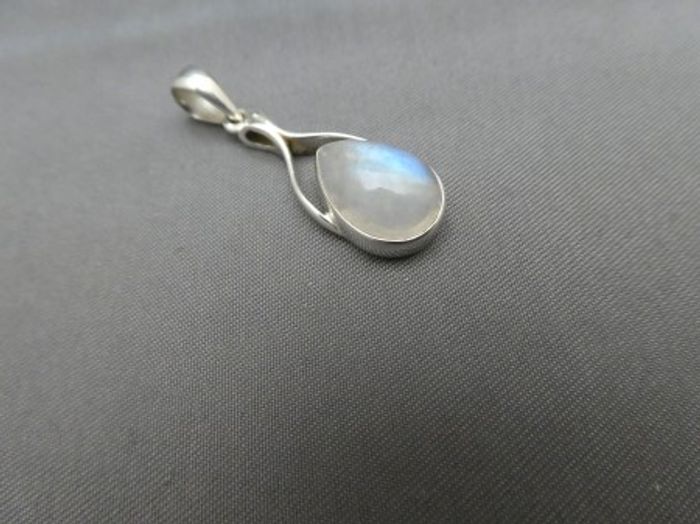 Weißer Labradorit Anhänger - Tropfen - 925'er Silber