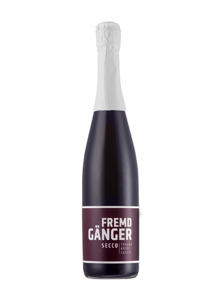 „Fremdgänger“ – Fruchtiger Johannisbeer-Secco aus Wein & Cassis (0,75l)