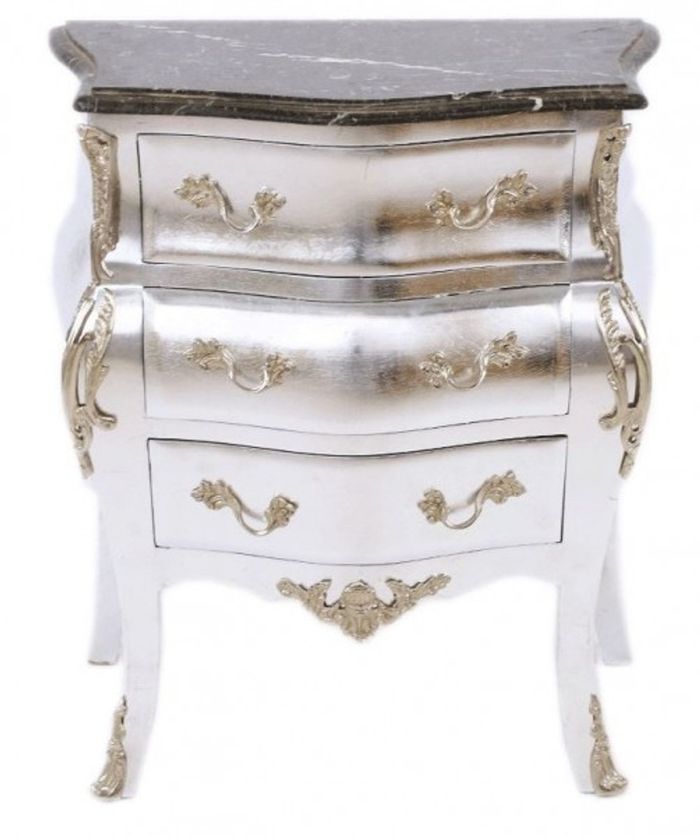 Casa Padrino Barock Kommode Silber mit Marmorplatte 65 x 40 x H 75 cm - Luxuriöser Nachttisch oder Konsole