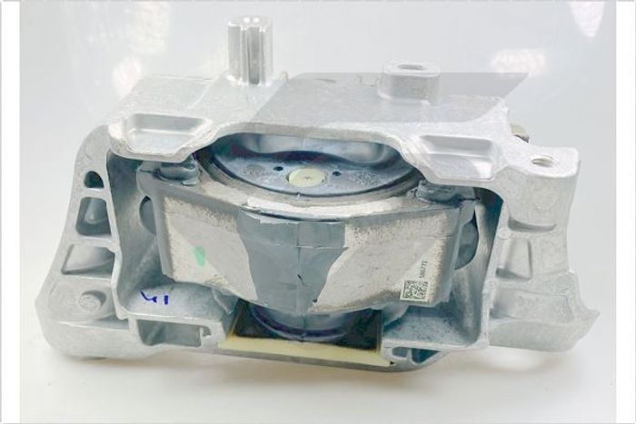 Lagerung, Motor