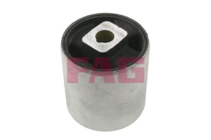 Silentblock der Schwinge vorne vorne L/R (12x58x68 mm) passt zu: BMW 5 (E39),...