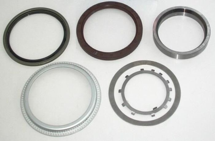 Reparatursatz der Radnabe hinten passt zu: MERCEDES ACTROS, ACTROS MP2 / MP3,...