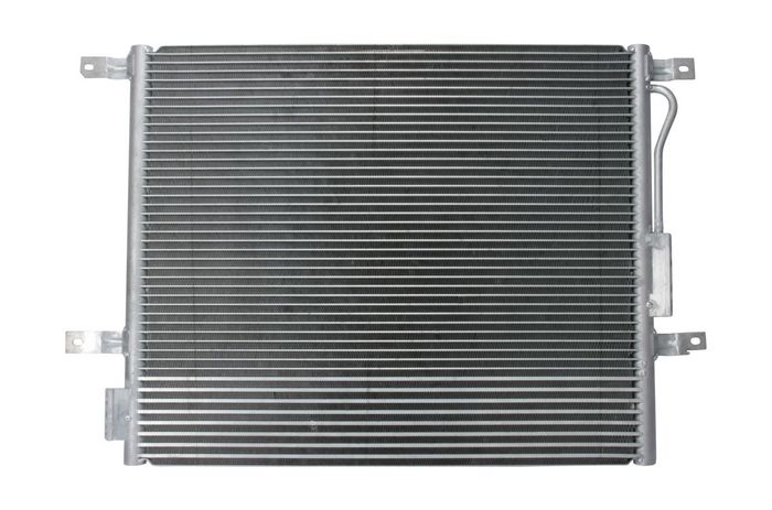 Klimaanlage Kondensator passt zu: JEEP GRAND CHEROKEE II 2.7D/4.0/4.7 10.98-0...