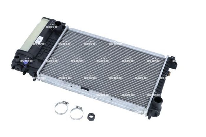 Kühler Motor (mit easy fit Elementen) passt zu: BMW 3 (E30), 3 (E36), 5 (E34)...