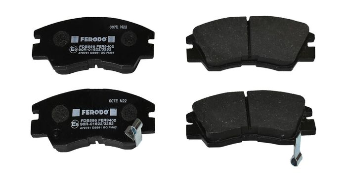 Bremsbelagsatz vorne , passt zu: MITSUBISHI L 300 / DELICA II, L 300 III, L20...