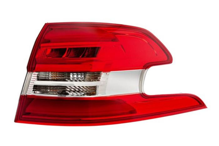 Lampe hinten R (äußerer Teil, glasfarbe transparent) passt zu: PEUGEOT 308 II...