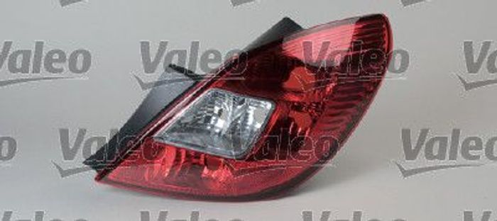 Lampe hinten L (blinkerfarbe weiß, glasfarbe rot, nebellicht, rückfahrlicht)...