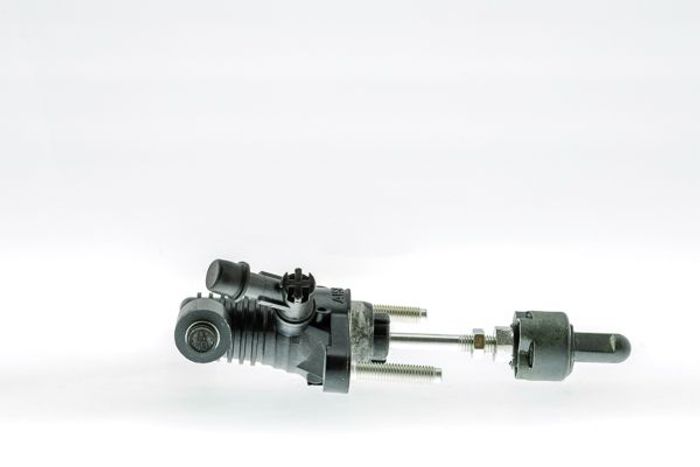 Geberzylinder (15,9mm), fahrzeug mit dem Lenkrad rechts passt zu: TOYOTA AURI...