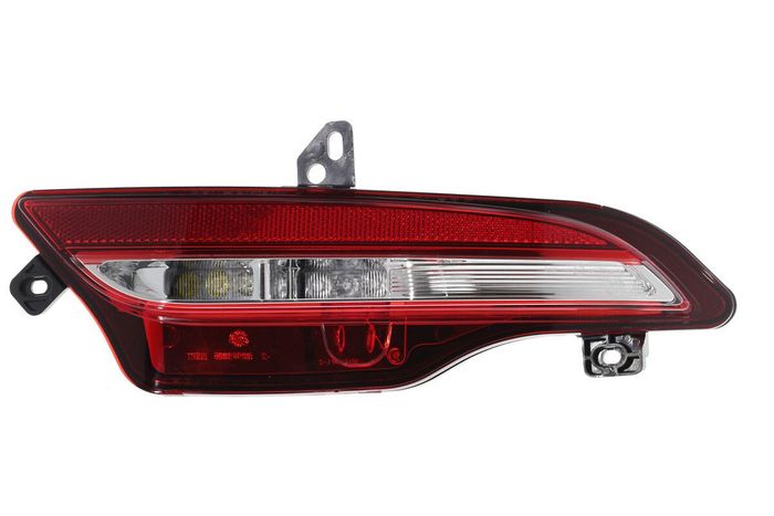 Lampe hinten R (Unterteil, in der Stoßstange) passt zu: RENAULT KADJAR 10.18