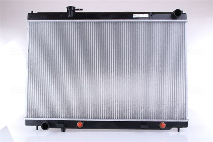 Kühler Motor passt zu: INFINITI M35 3.5 01.05