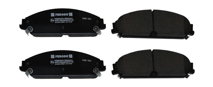 Bremsbelagsatz vorne , passt zu: CHRYSLER 200, 300C; DODGE CHALLENGER, CHARGE...