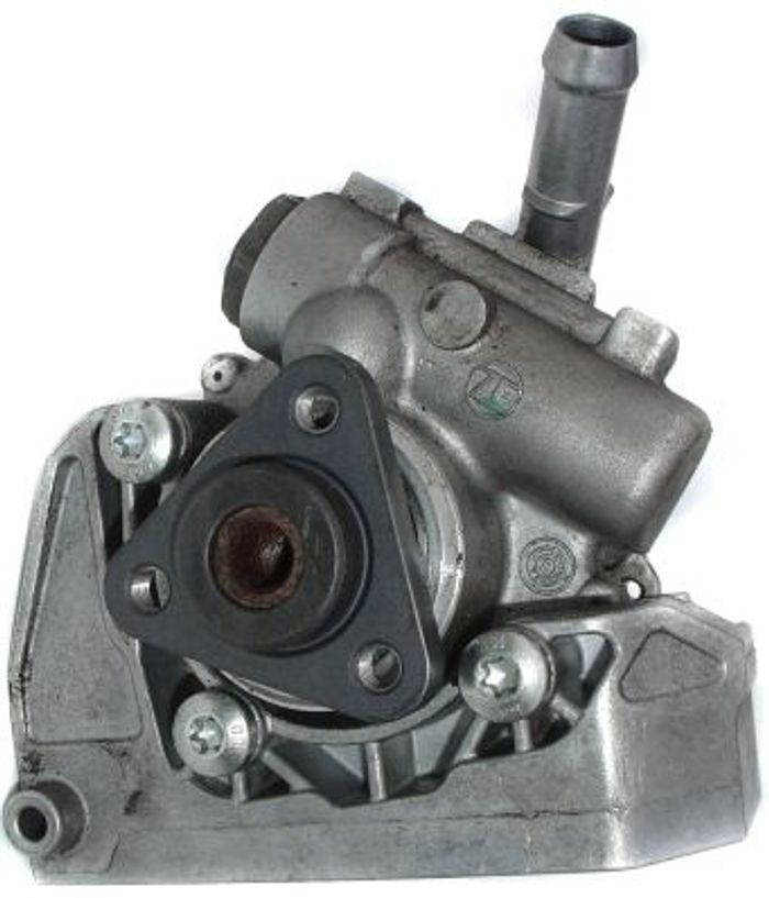Hydraulikpumpe des Lenkgetriebes (runderneuert) passt zu: BMW 1 (E87), 3 (E90...